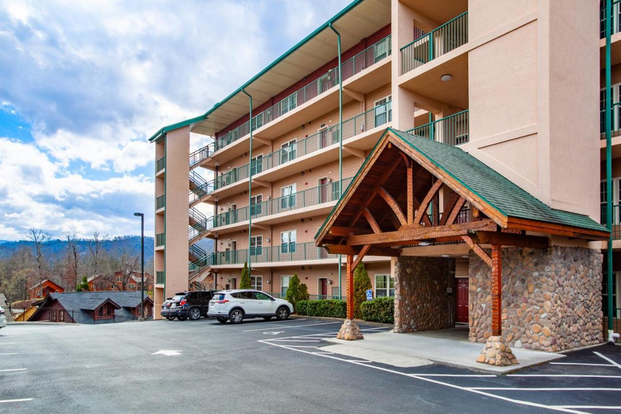 The Bear Paw Palace Mtn View And Community Pools Pigeon Forge Kültér fotó